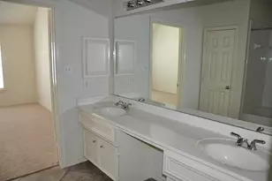 2020 Mason St, Houston, TX 77006 - Photo 8