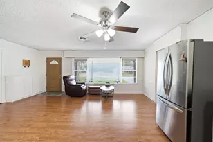 9435 Springmont Dr, Houston, TX 77080 - Photo 10
