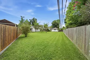 9435 Springmont Dr, Houston, TX 77080 - Photo 30