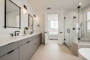 814 W 17th St, Houston, TX 77008 - Photo 32