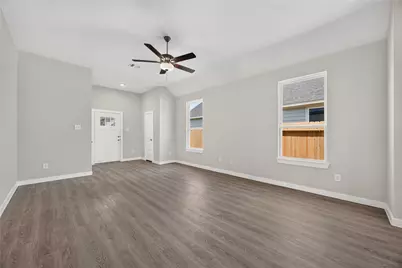 11931 Avian Avenue, Conroe, TX 77303 - Photo 2