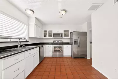 11677 Village Place Dr, Houston, TX 77077 - Photo 14