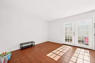 11677 Village Pl Dr, Houston, TX 77077 - Photo 10