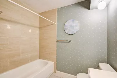 9510 Huntington Way Drive, Houston, TX 77099 - Photo 28