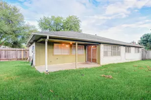 9510 Huntington Way Dr, Houston, TX 77099 - Photo 34