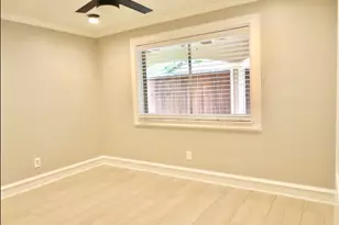 8214 Split Oak Dr, Houston, TX 77040 - Photo 8