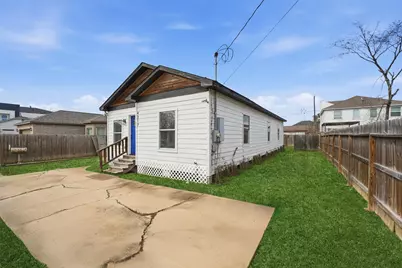 4217 Sterling Street, Houston, TX 77051 - Photo 2