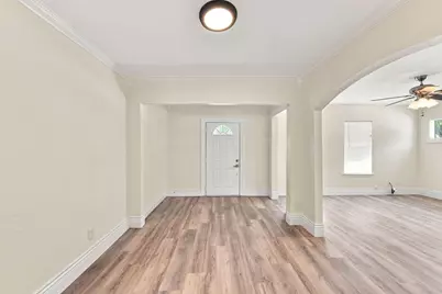 1012 W Hart Avenue, Pasadena, TX 77506 - Photo 6