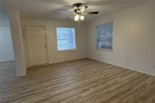 10210 Orange Hill Ln, Tomball, TX 77375 - Photo 2