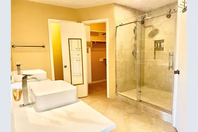 3915 Pleasant Valley Drive, Missouri City, TX 77459 - Photo 24