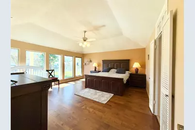 3915 Pleasant Valley Drive, Missouri City, TX 77459 - Photo 30