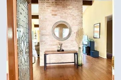 3915 Pleasant Valley Drive, Missouri City, TX 77459 - Photo 4