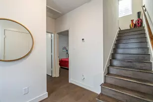 2210 Lou Ellen Ln, Houston, TX 77018 - Photo 18