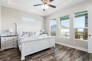 4406 Whaler Ln, Crystal Beach, TX 77650 - Photo 20