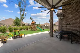 17403 Violet Vineyard St, Conroe, TX 77302 - Photo 34