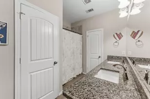 157 N Forest Dr, Huntsville, TX 77340 - Photo 34