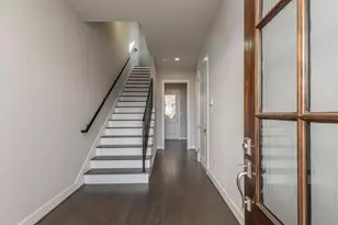 10915 Brookeshire Chase Ln, Houston, TX 77043 - Photo 4