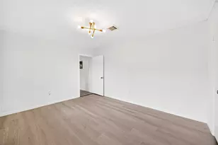 11602 Brookledge Dr, Houston, TX 77099 - Photo 26