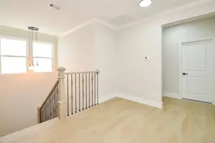 848 Lucky St, Houston, TX 77088 - Photo 12