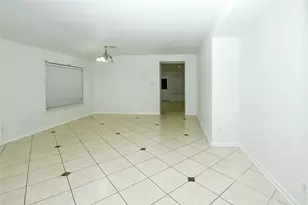2615 Bisontine St, Friendswood, TX 77546 - Photo 8