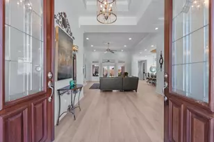 18607 Barbuda Ln, Nassau Bay, TX 77058 - Photo 2