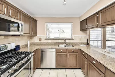 7607 Plumtree Forest Cir Circle, Houston, TX 77095 - Photo 12