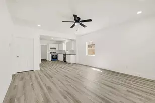 7926 Hudson St, Houston, TX 77012 - Photo 8