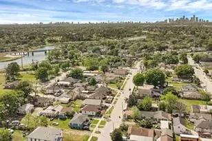 7926 Hudson St, Houston, TX 77012 - Photo 24