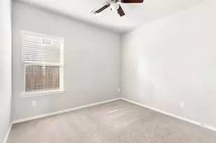 802 Redinger Ridge Dr, Houston, TX 77336 - Photo 14