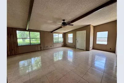 106 W Prairie Avenue, Eagle Lake, TX 77434 - Photo 20