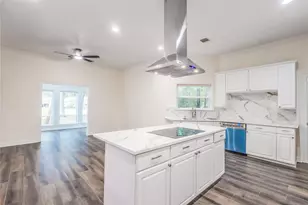 3230 Lake Island Dr, Montgomery, TX 77356 - Photo 20