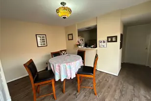 7004 Williams Dr, Galveston, TX 77551 - Photo 6