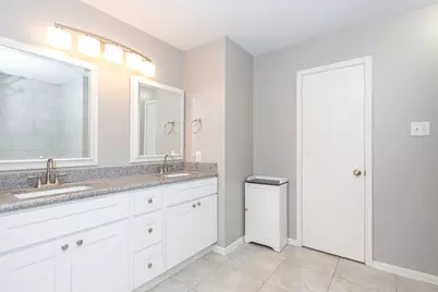 1710 Oak Valley Drive, Kemah, TX 77565 - Photo 6