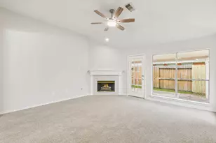 4727 Wilbury Heights Dr, Pasadena, TX 77505 - Photo 10