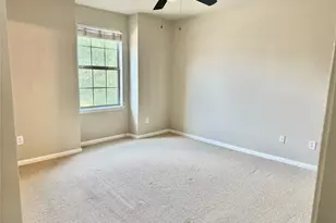 13107 Lawsons Creek Ln, Houston, TX 77072 - Photo 8