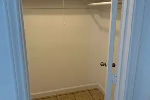 301 Avondale St, Houston, TX 77006 - Photo 14