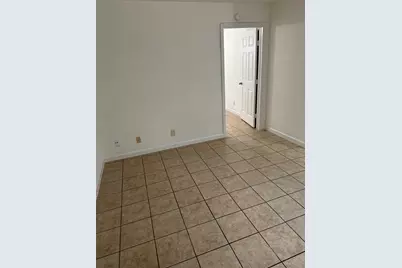 301 Avondale Street #4, Houston, TX 77006 - Photo 10