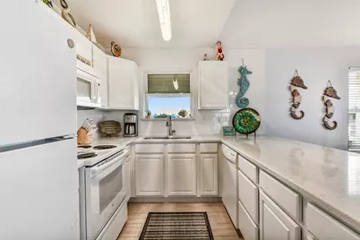 4130 Hardin Drive, Galveston, TX 77554 - Photo 14