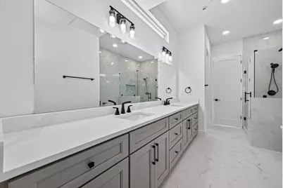 1103 Wilson St, Houston, TX 77019 - Photo 14