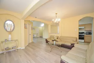 7102 Biton Dr, Houston, TX 77083 - Photo 2