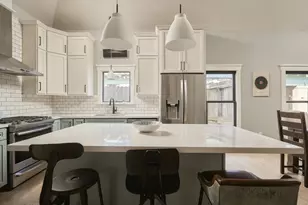 620 W 21st St, Houston, TX 77008 - Photo 12