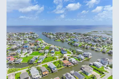 16611 Flamingo Way, Jamaica Beach, TX 77554 - Photo 8