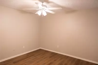 2021 Spenwick Drive #624, Houston, TX 77055 - Photo 8