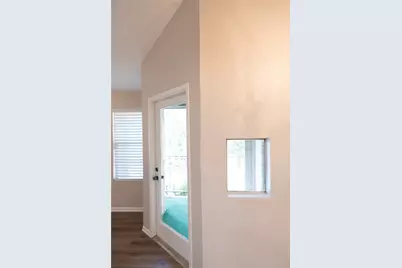 2021 Spenwick Drive #624, Houston, TX 77055 - Photo 2