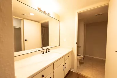 2021 Spenwick Drive #624, Houston, TX 77055 - Photo 12