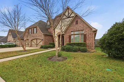 302 Spring Brook Court Court, Lumberton, TX 77657 - Photo 2