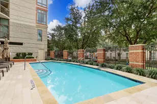 2211 Briarglen Dr, Houston, TX 77027 - Photo 16