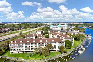 18809 Egret Bay Blvd, Webster, TX 77058 - Photo 32