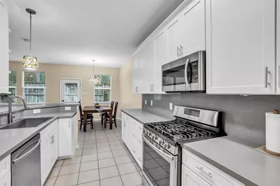 62 S Camellia Grove Circle, The Woodlands, TX 77382 - Photo 16