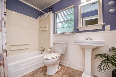 1301 2nd Street, Palacios, TX 77465 - Photo 16